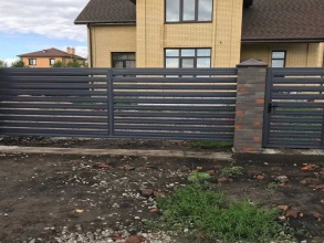 Забор жалюзи 72 метра фото в Зеленоградском